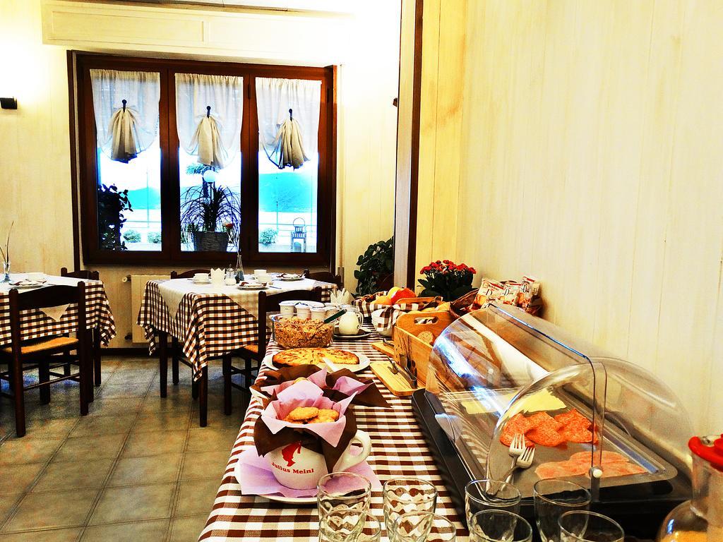 Hotel Milano Iseo Kamer foto