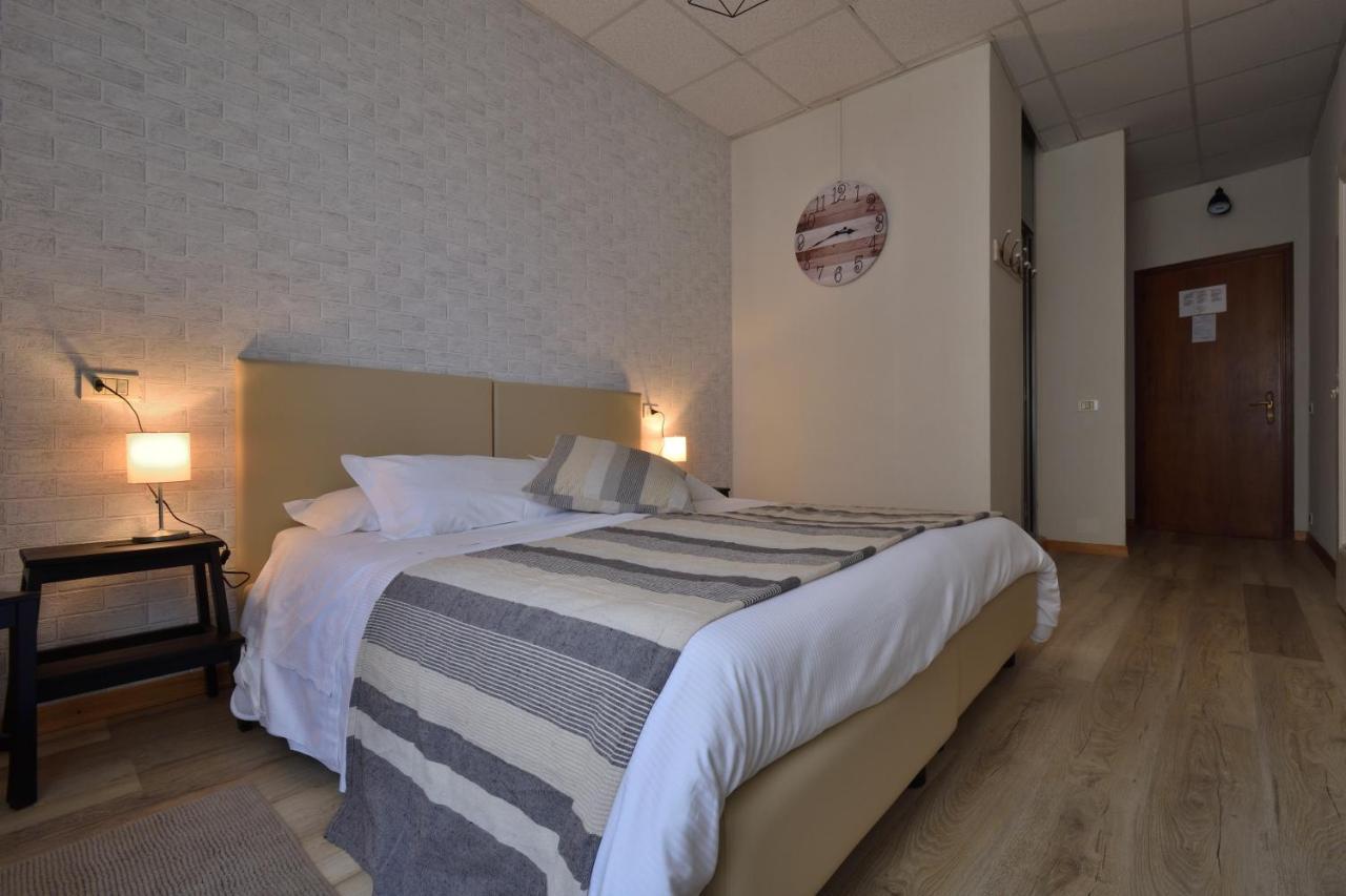 Hotel Milano Iseo Buitenkant foto